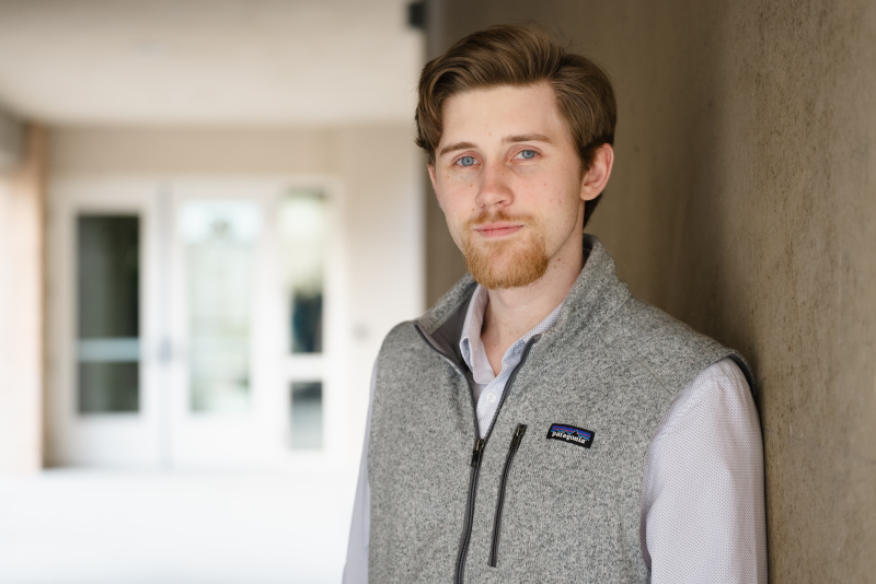 Erik Henzl Profile Photo